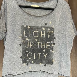 Hollister crop top shirt